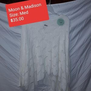 Moon & Madison long Sleeve Sweater